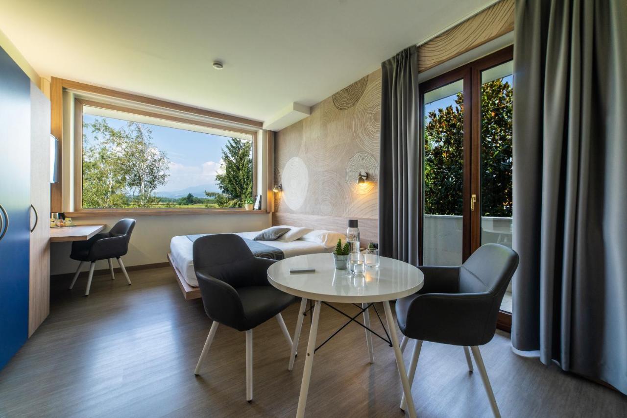 Hotel Gardenia Romano Canavese Exterior foto
